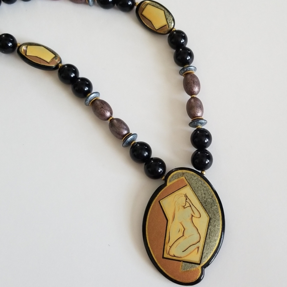 Necklace - Picture 3 of 8